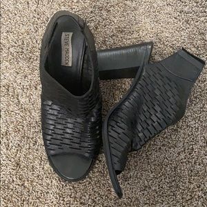 Steve Madden Leala Heeled Booties